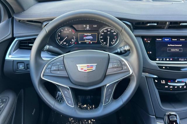 2025 Cadillac XT5 Luxury