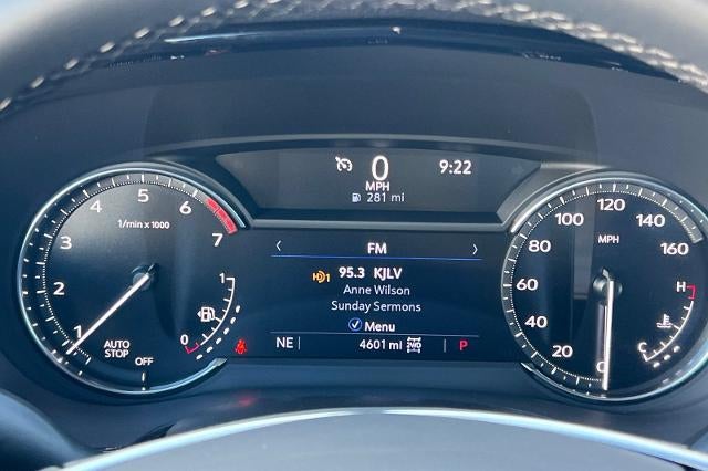 2025 Cadillac XT5 Luxury
