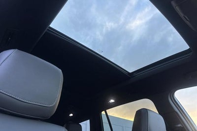 2025 Cadillac XT6 Luxury