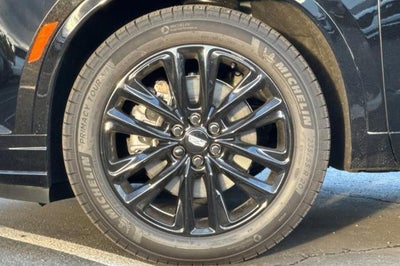 2025 Cadillac XT6 Luxury