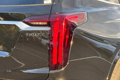 2025 Cadillac XT6 Luxury