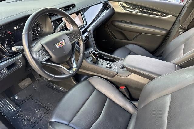 2025 Cadillac XT6 Premium Luxury