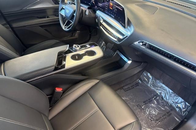 2024 Cadillac LYRIQ Tech