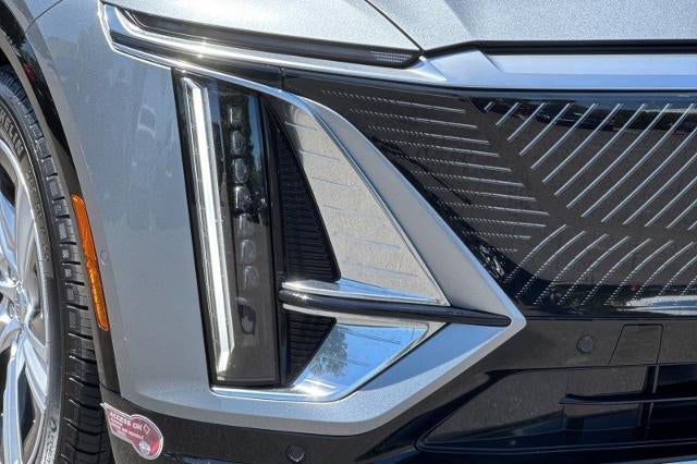 2024 Cadillac LYRIQ Tech