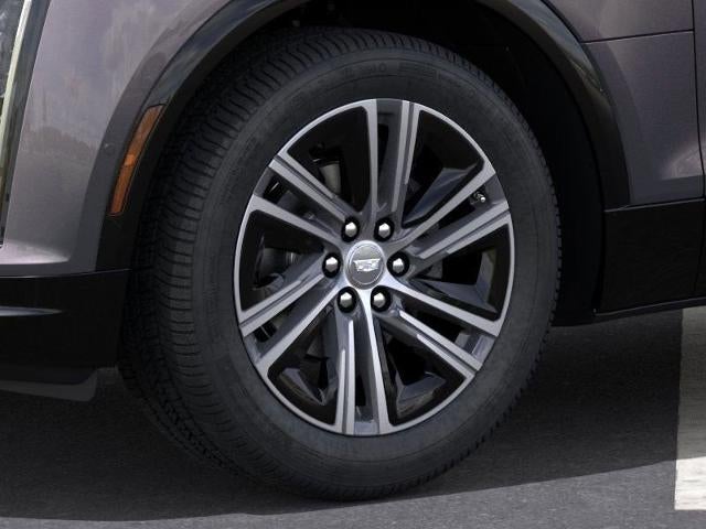 2025 Cadillac LYRIQ Luxury 1