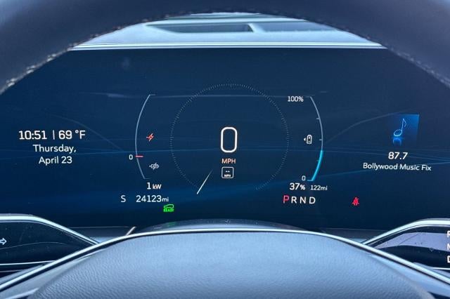 2024 Cadillac LYRIQ Sport 1