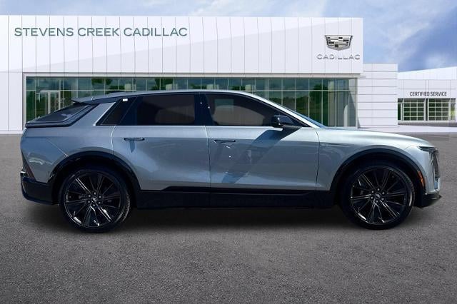 2024 Cadillac LYRIQ Sport 3