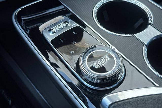 2024 Cadillac LYRIQ Sport 3