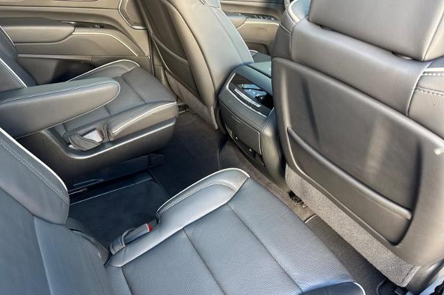2024 Cadillac Escalade Sport