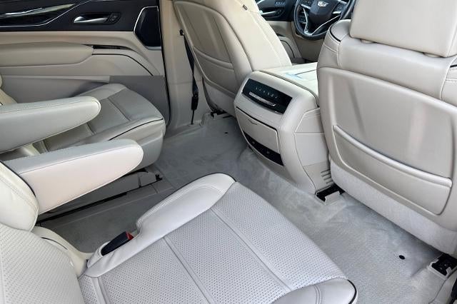 2023 Cadillac Escalade ESV Premium Luxury