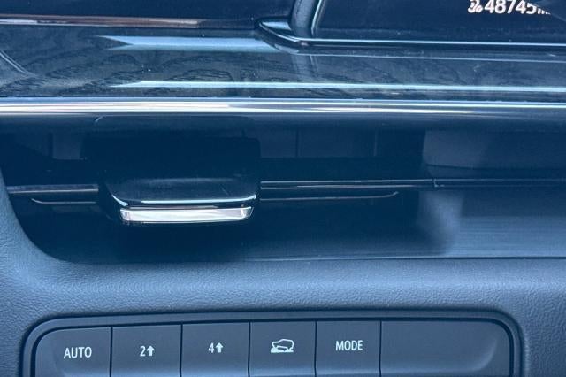 2023 Cadillac Escalade ESV Premium Luxury