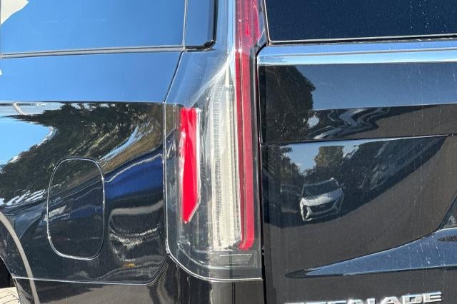 2023 Cadillac Escalade ESV Premium Luxury