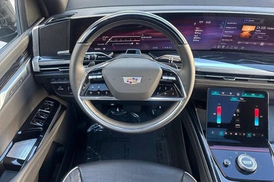 2025 Cadillac Escalade Sport