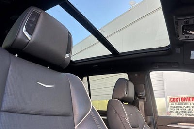 2025 Cadillac Escalade Sport