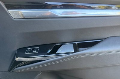 2025 Cadillac Escalade Sport
