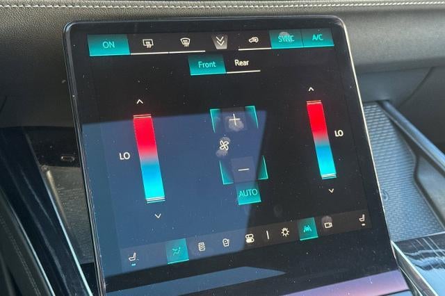2025 Cadillac Escalade Sport