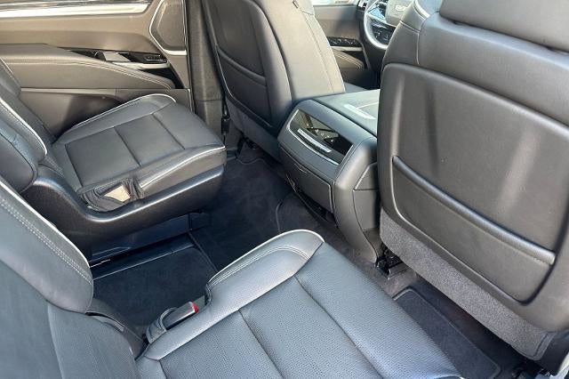 2025 Cadillac Escalade Sport