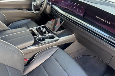 2025 Cadillac Escalade Sport