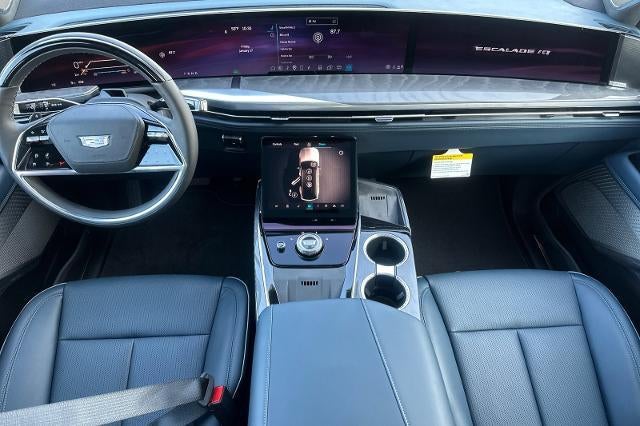 2025 Cadillac ESCALADE IQ Luxury 2