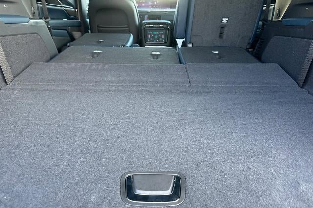 2025 Cadillac ESCALADE IQ Luxury 2