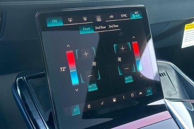 2025 Cadillac ESCALADE IQ Luxury 2