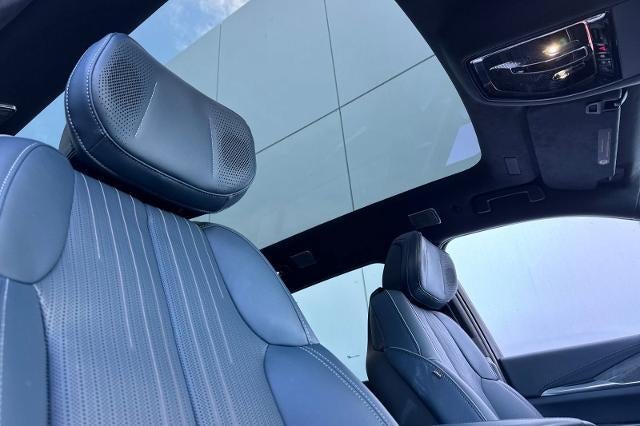 2025 Cadillac ESCALADE IQ Sport 2