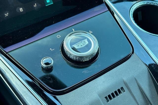 2025 Cadillac ESCALADE IQ Sport 2