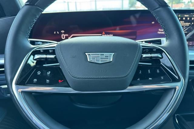 2025 Cadillac ESCALADE IQ Sport 2