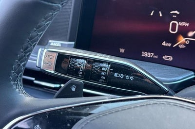 2025 Cadillac ESCALADE IQ Sport 2