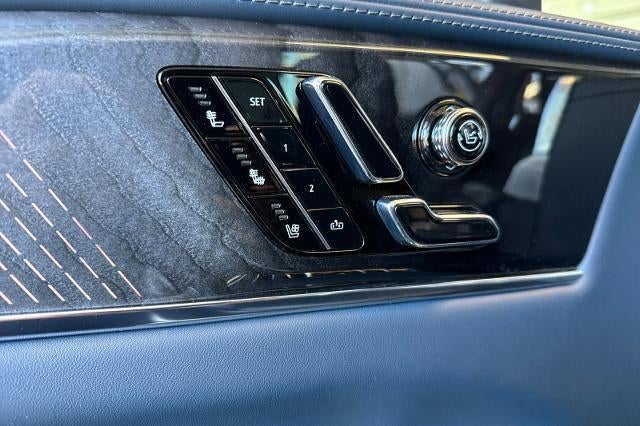 2025 Cadillac ESCALADE IQ Sport 2