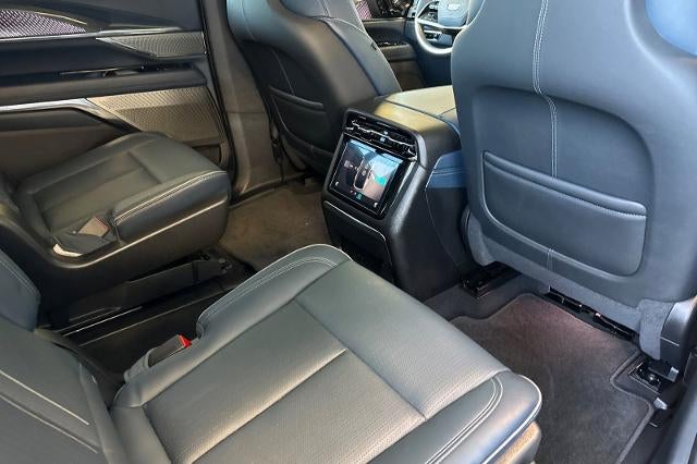 2025 Cadillac ESCALADE IQ Sport 2