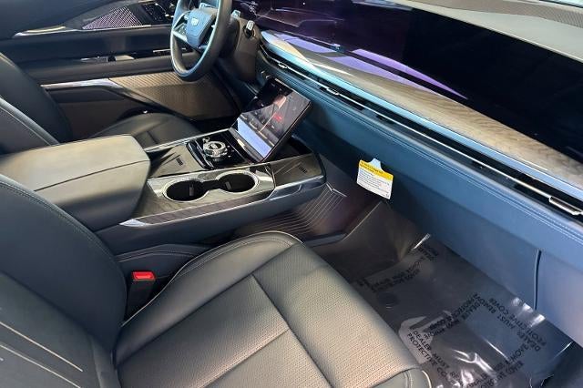 2025 Cadillac ESCALADE IQ Sport 2