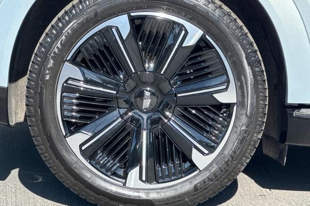 2025 Cadillac ESCALADE IQ Sport 2