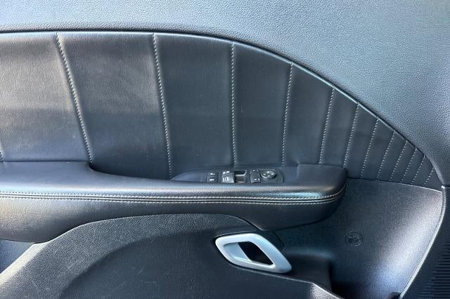 2015 Dodge Challenger R/T Scat Pack Shaker