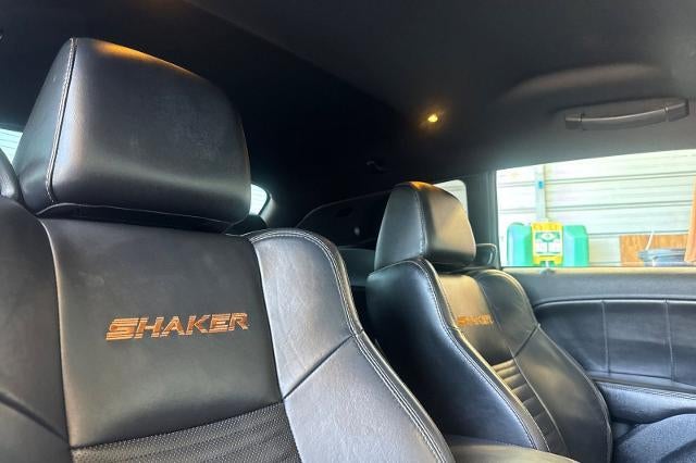 2015 Dodge Challenger R/T Scat Pack Shaker
