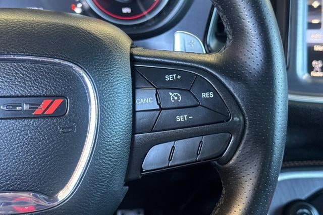 2015 Dodge Challenger R/T Scat Pack Shaker