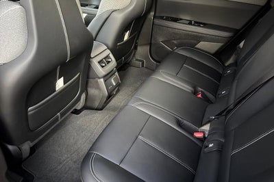 2025 Cadillac OPTIQ Luxury 1