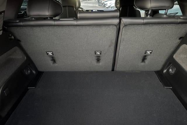 2025 Cadillac OPTIQ Luxury 1