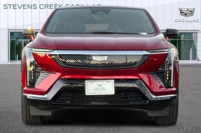 2025 Cadillac OPTIQ Luxury 1