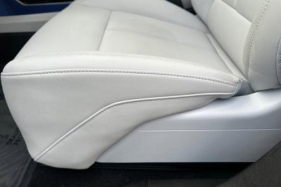 2025 Cadillac OPTIQ Luxury 1