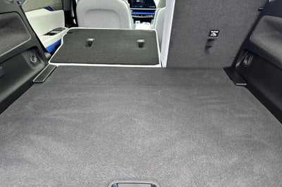 2025 Cadillac OPTIQ Luxury 1