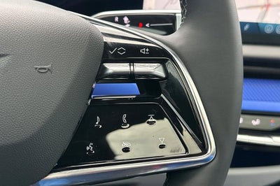 2025 Cadillac OPTIQ Luxury 1