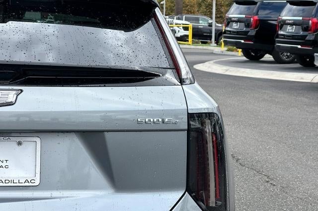 2025 Cadillac OPTIQ Luxury 1