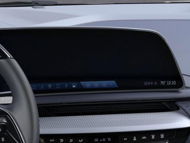 2026 Cadillac OPTIQ Premium Luxury