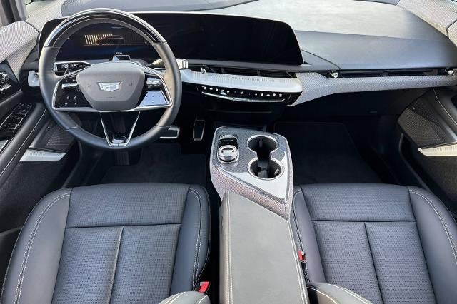 2025 Cadillac OPTIQ Sport 2