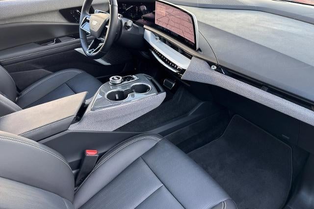 2025 Cadillac OPTIQ Sport 2