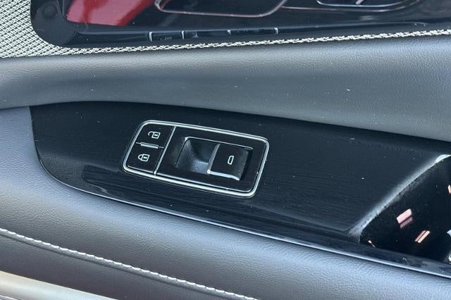 2025 Cadillac OPTIQ Sport 2