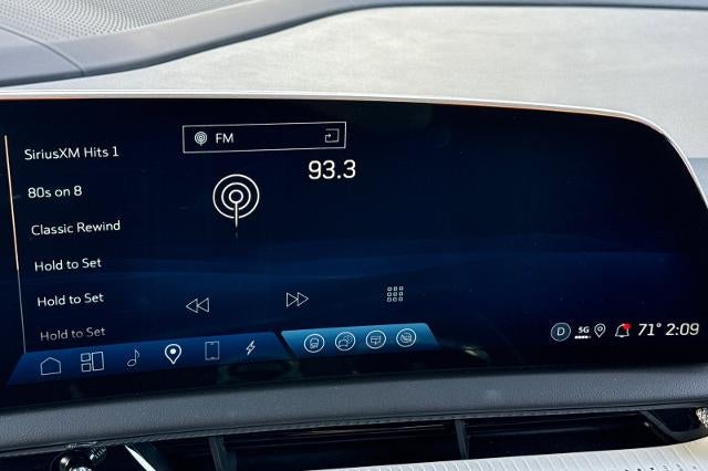 2025 Cadillac OPTIQ Sport 2