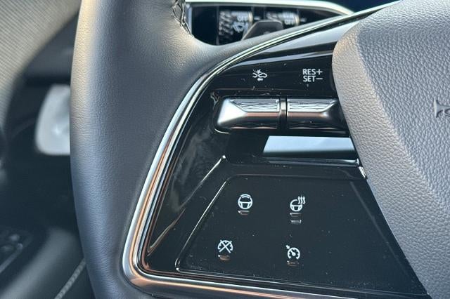 2025 Cadillac OPTIQ Sport 2