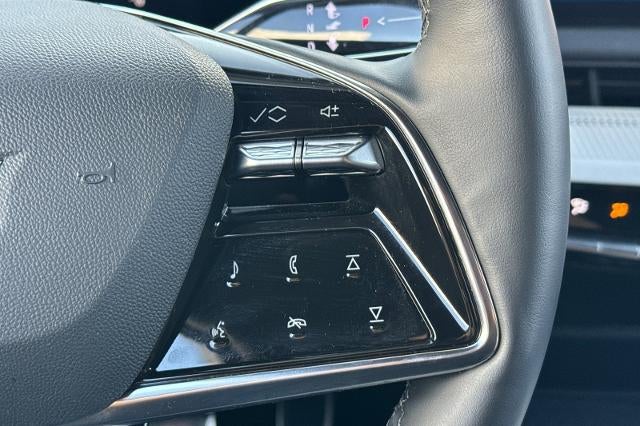 2025 Cadillac OPTIQ Sport 2